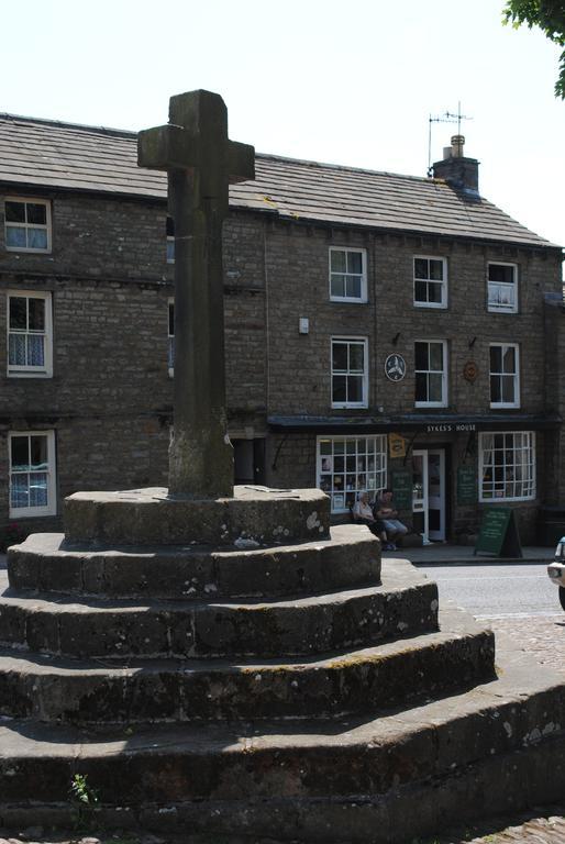 Sykes House Bed & Breakfast Askrigg Exterior photo